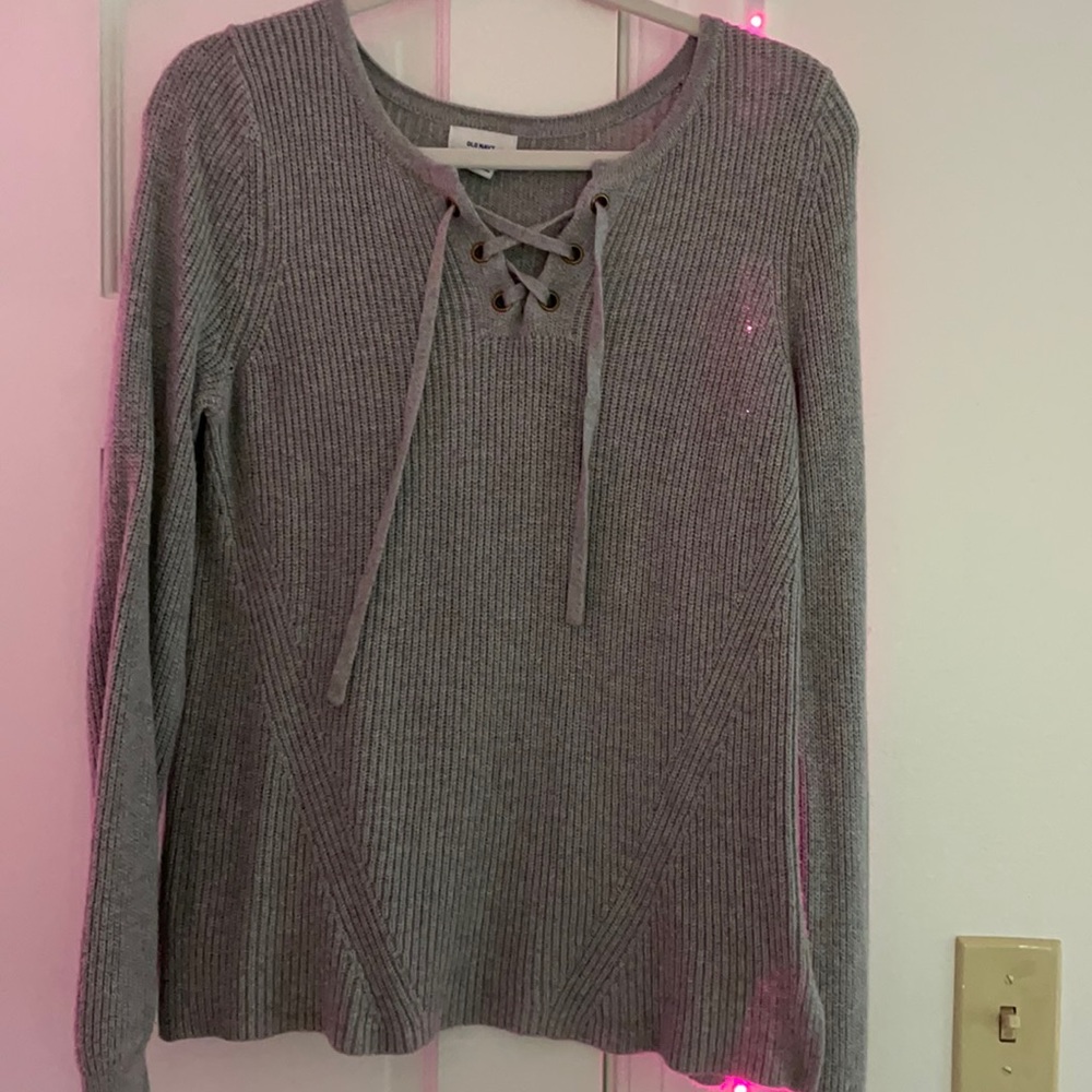 grey old navy top